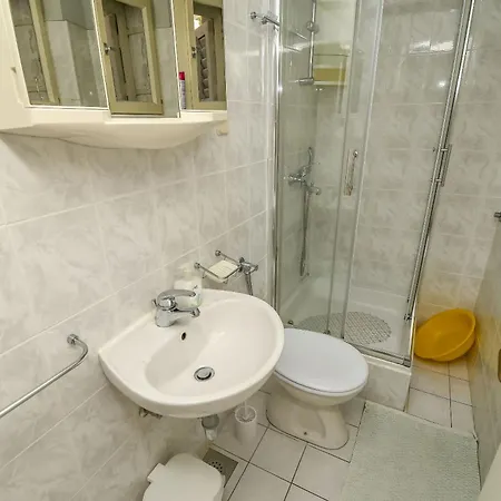 Zeljko Apartamento Makarska