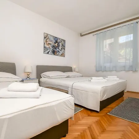 Zeljko Apartmán Makarská