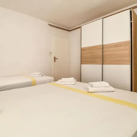 Zeljko Appartement *